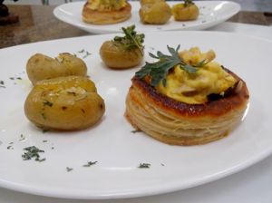 12049341_1273368939340971_212439487037813746_n